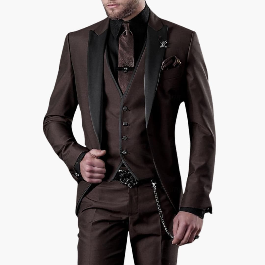 Luxury classic wedding guest suit - breathable fit for men