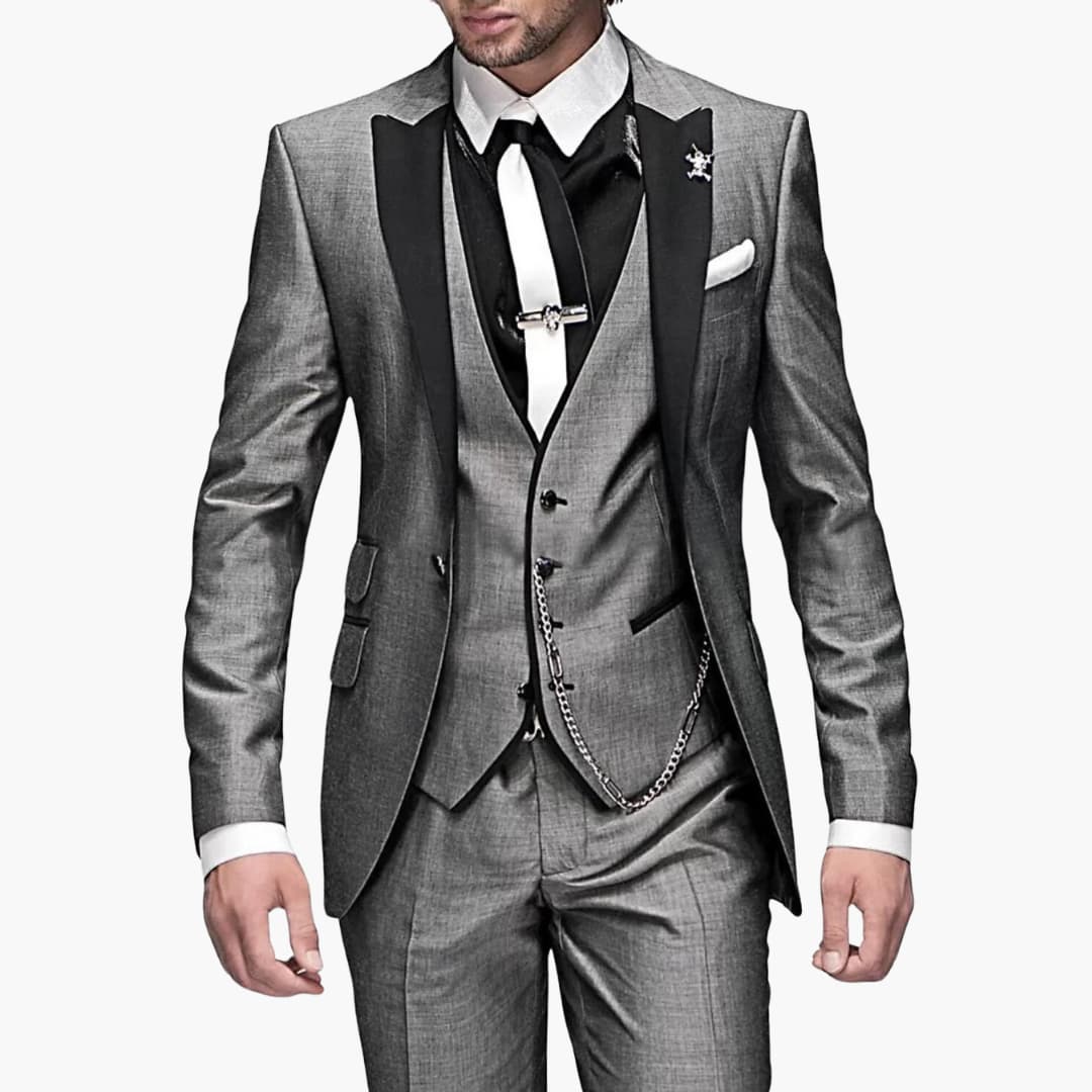 Luxury classic wedding guest suit - breathable fit for men
