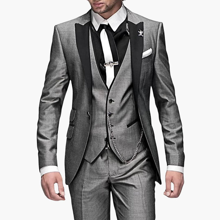 Luxury classic wedding guest suit - breathable fit for men